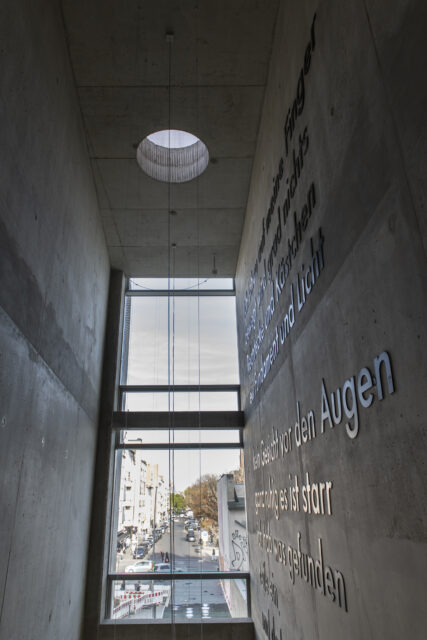 ohne Titel, Angela Mewes, Kunst am Bau Schiller-Bibliothek, Foto: Holger Herschel, 2022