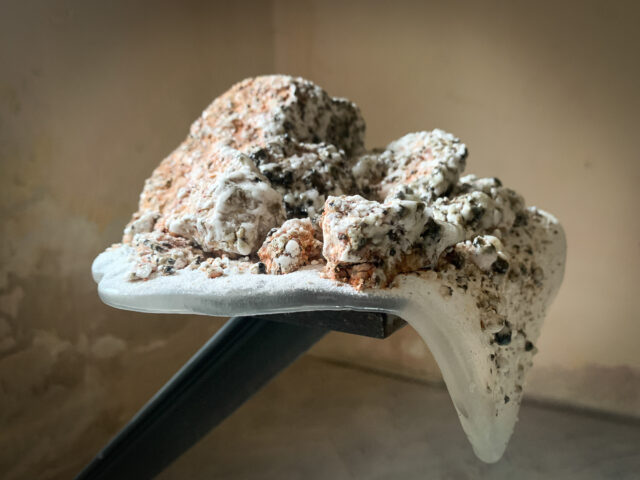 Walkshop- TalyaLubinsky_Melting Stone_CreditJens Wagner