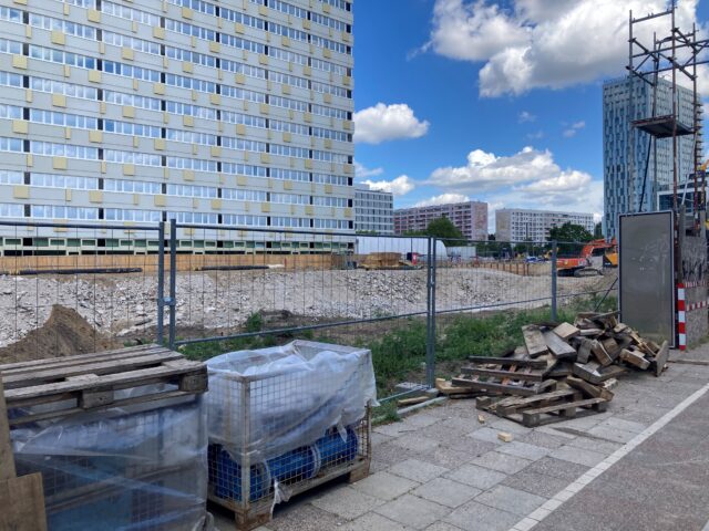 MKB-Tour rund um den Alexanderplatz am 06.06.26 Foto Judith Laub