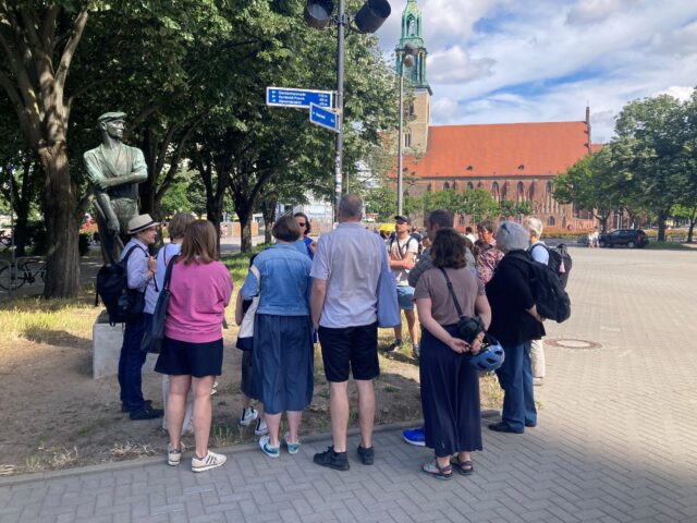 MKB-Tour rund um den Alexanderplatz am 06.06.26 Foto Judith Laub_2